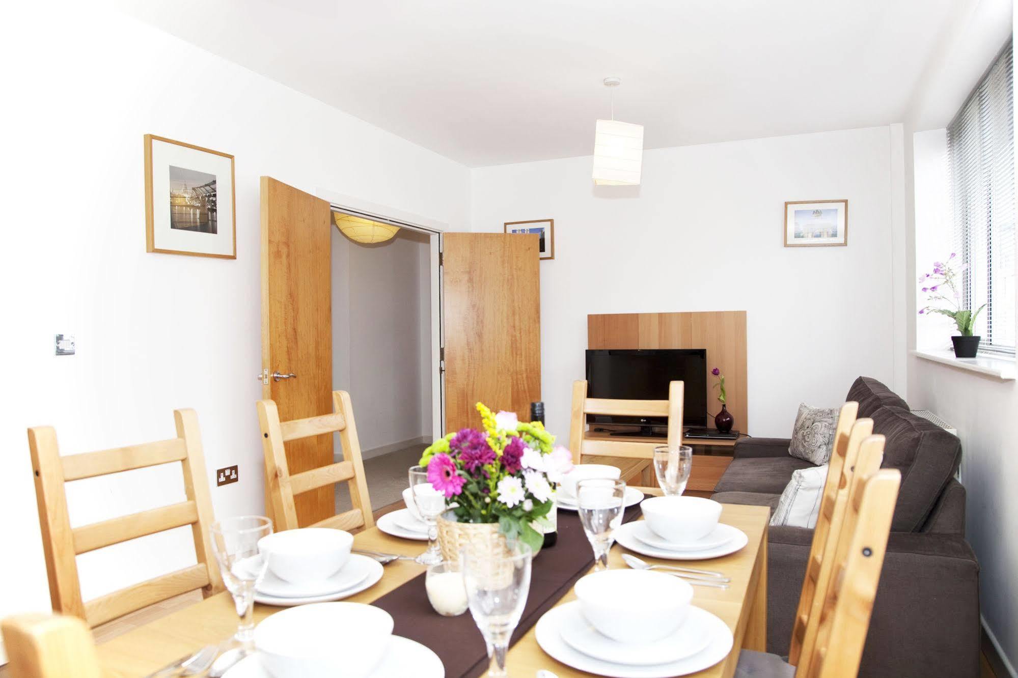Beautiful 4-Bedroom Flat In London Bridge/Borough! エクステリア 写真