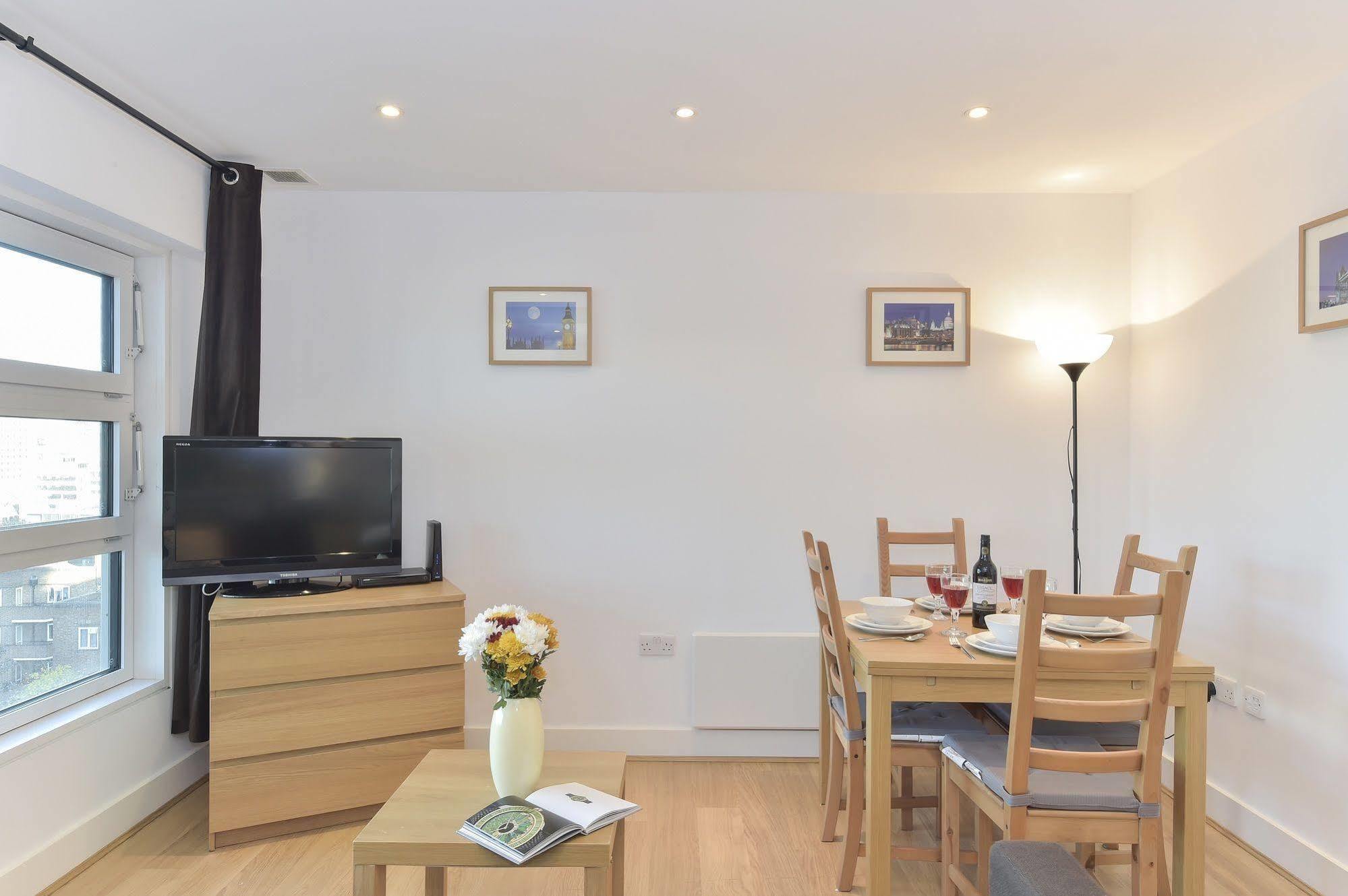 Beautiful 4-Bedroom Flat In London Bridge/Borough! エクステリア 写真