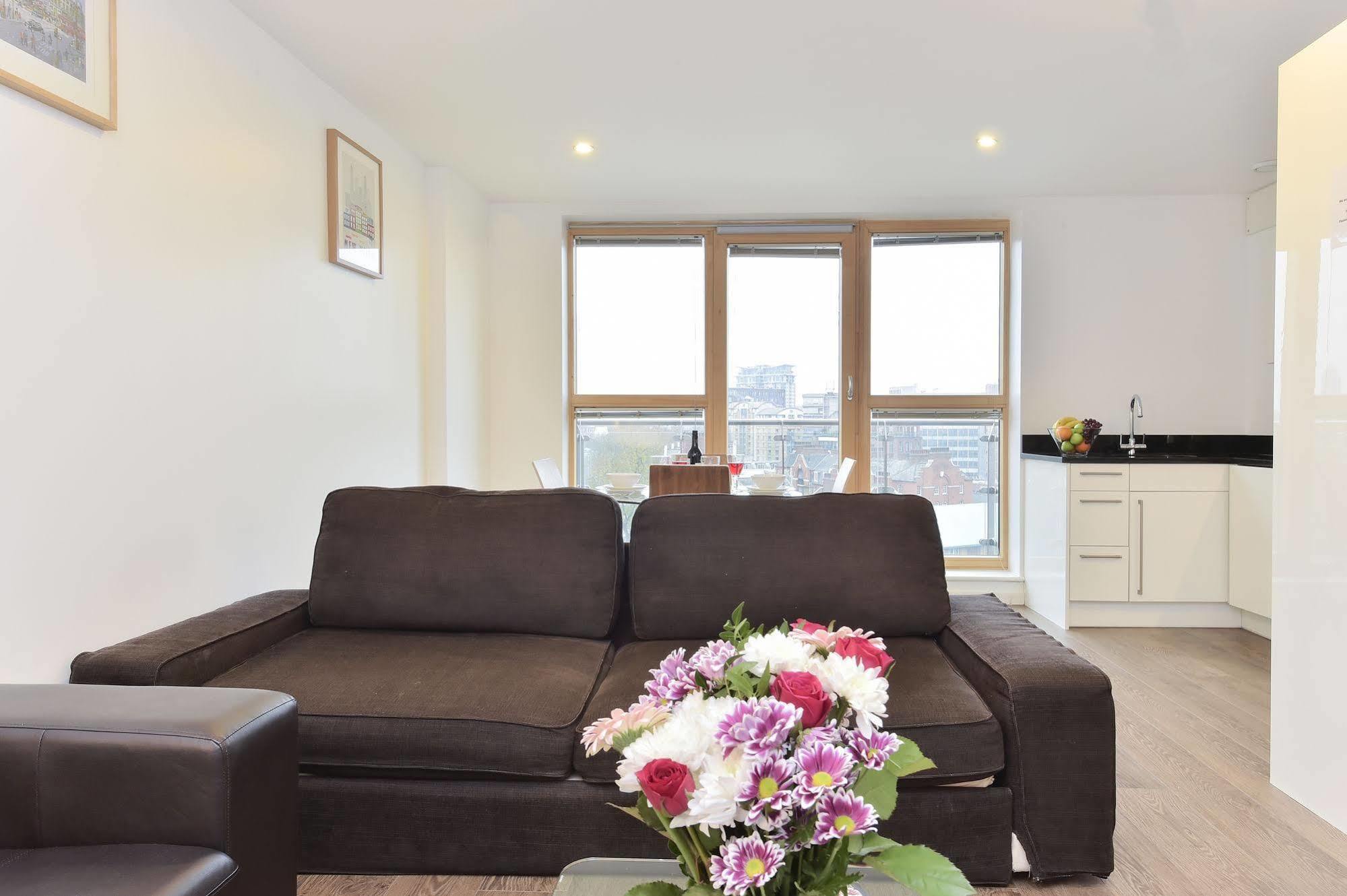 Beautiful 4-Bedroom Flat In London Bridge/Borough! エクステリア 写真