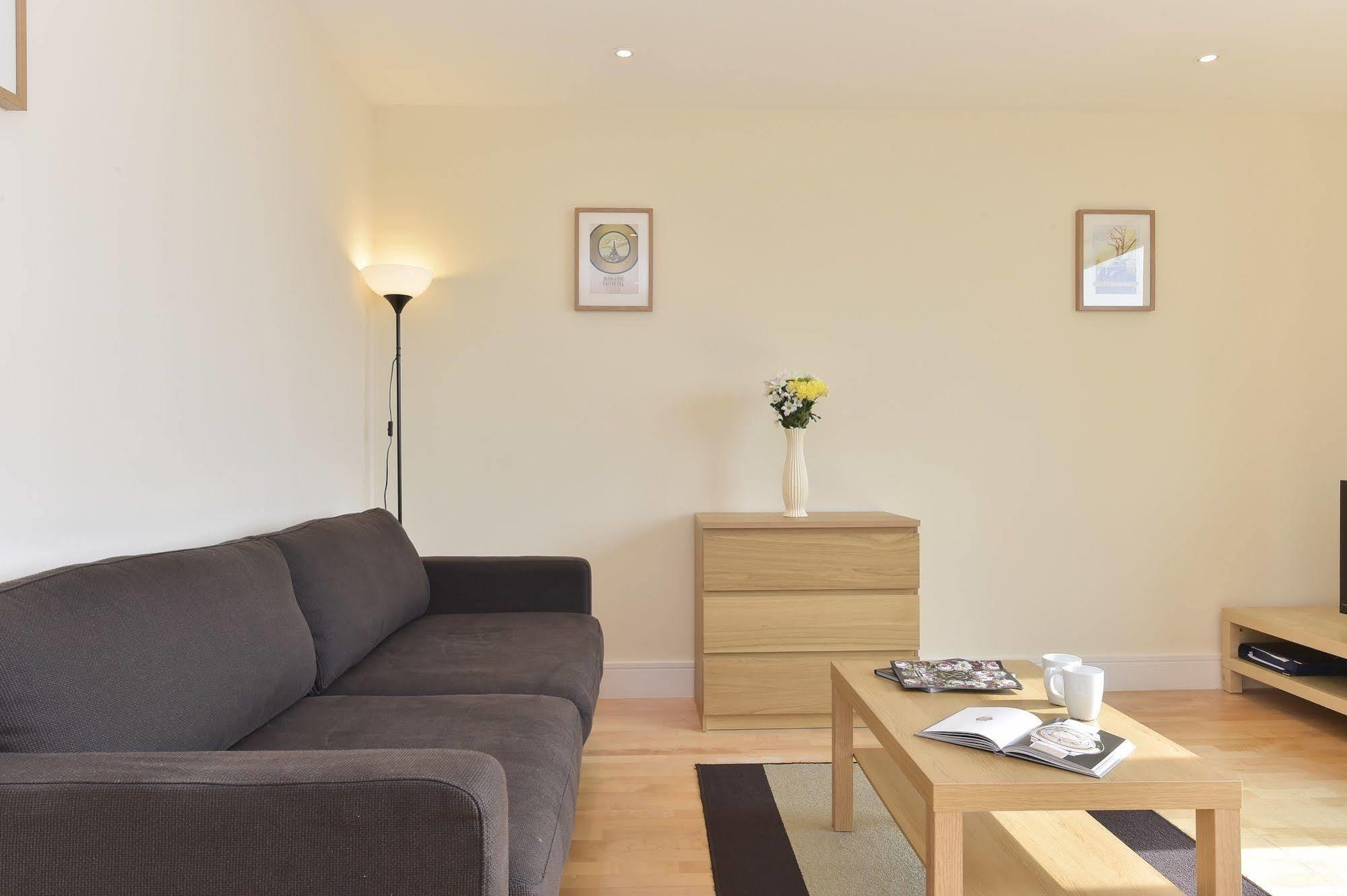 Beautiful 4-Bedroom Flat In London Bridge/Borough! エクステリア 写真
