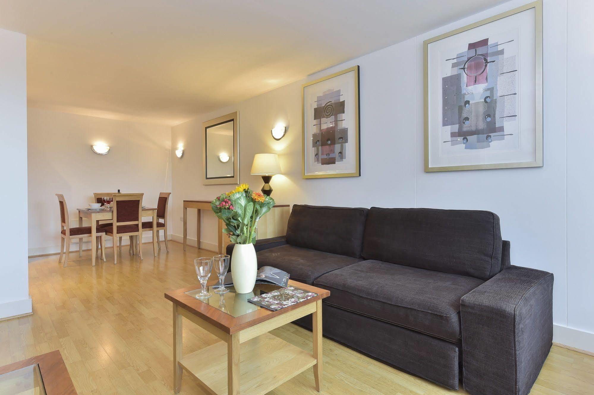 Beautiful 4-Bedroom Flat In London Bridge/Borough! エクステリア 写真