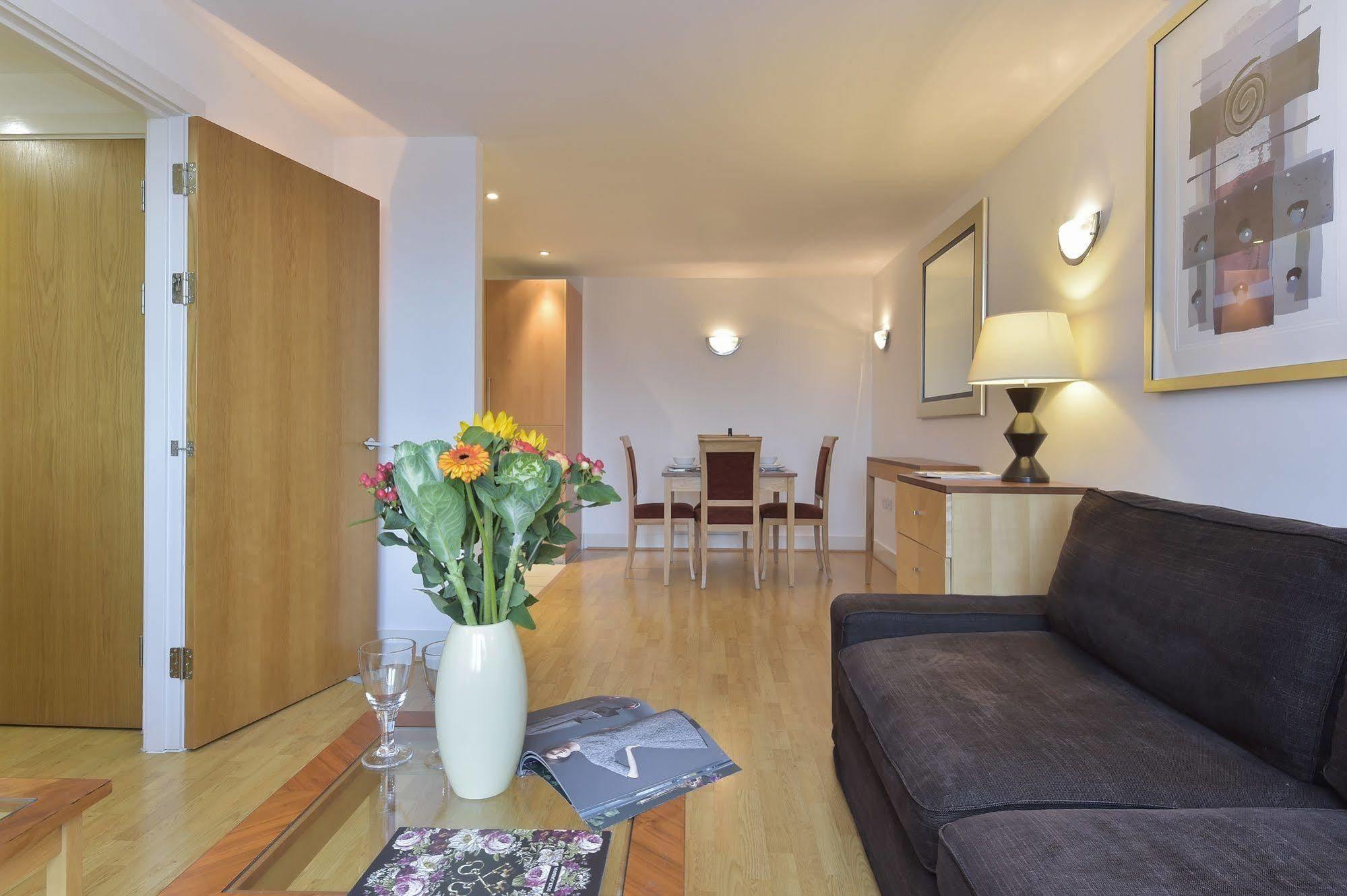 Beautiful 4-Bedroom Flat In London Bridge/Borough! エクステリア 写真